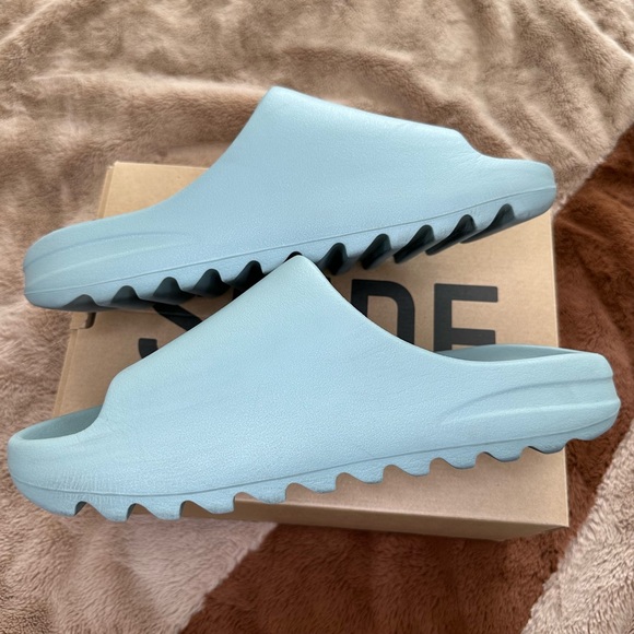 Adidas Yeezy slide Salt size 13 men’s - Picture 1 of 9